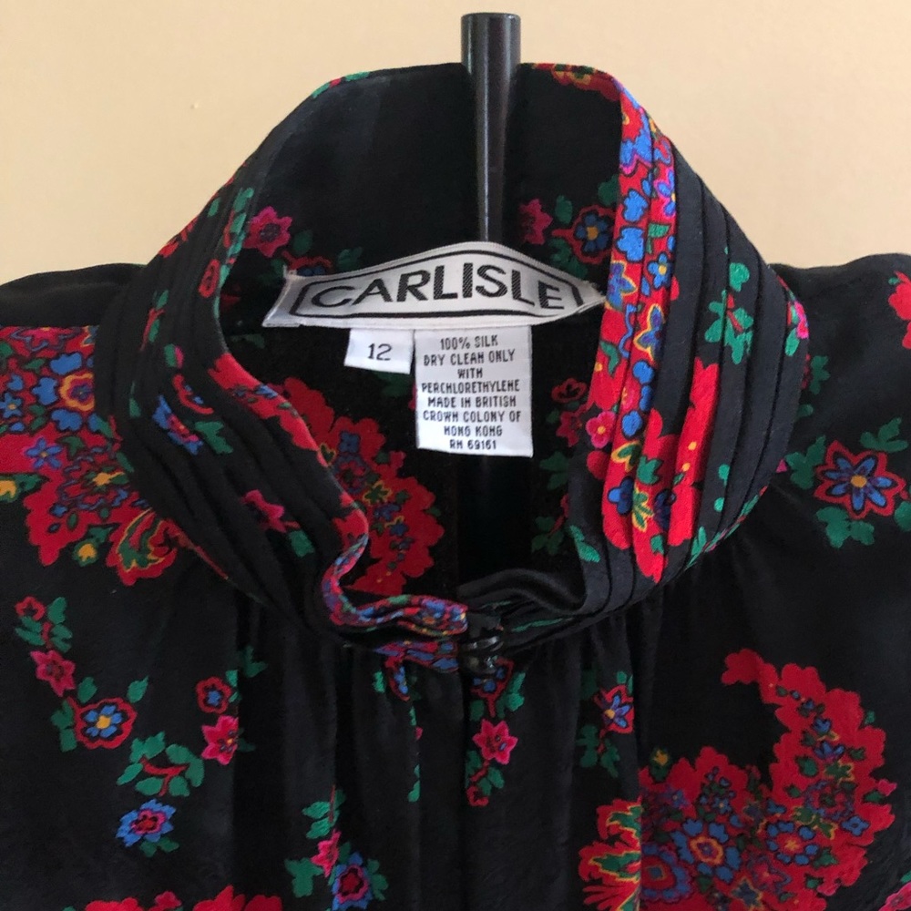 Black paisley top